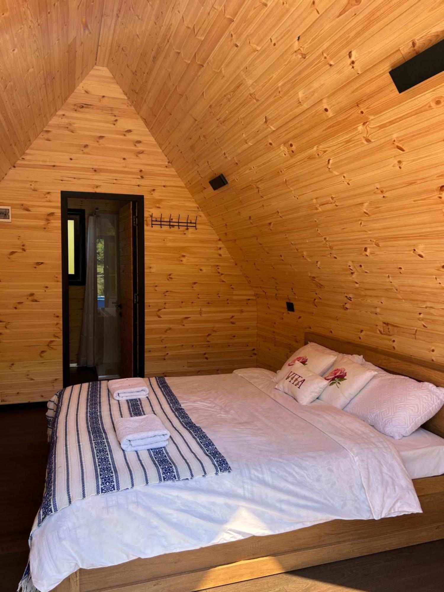 Vita Guesthouse Bajram Curri 외부 사진