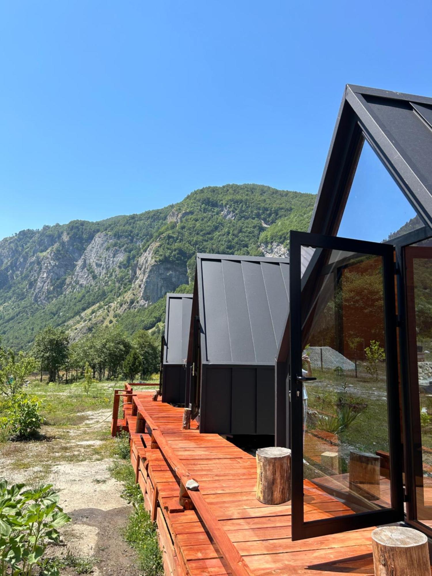 Vita Guesthouse Bajram Curri 외부 사진